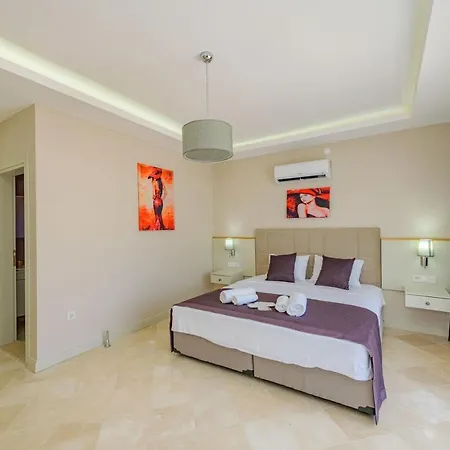Impressive Villa With A Private Pool In Fethiye Βίλα *