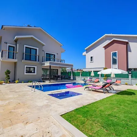 Impressive Villa With A Private Pool In Fethiye Βίλα